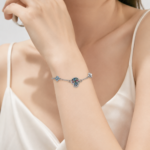 Silver Starlight Ruyi: Modern Zirconia Bracelet - Silver-Plated Ruyi Lock with Multicolored Gems - Detail 3